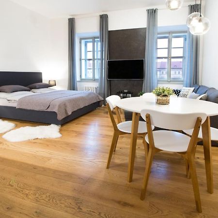 U Zlate Hvezdy Apartman Rizal Apartment Litomerice Ngoại thất bức ảnh
